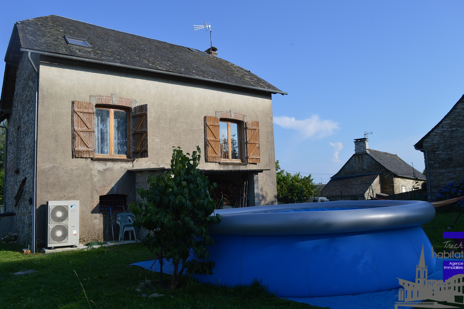 vente SainteFortunade grande maison en vente 159000